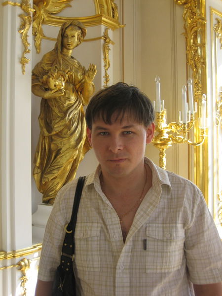 Андрей Максимов