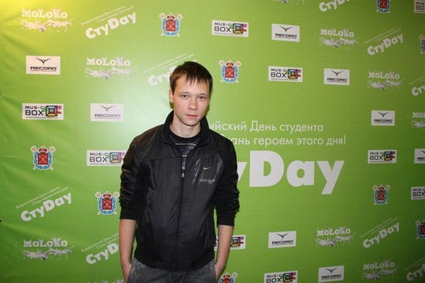 Макс Макаров