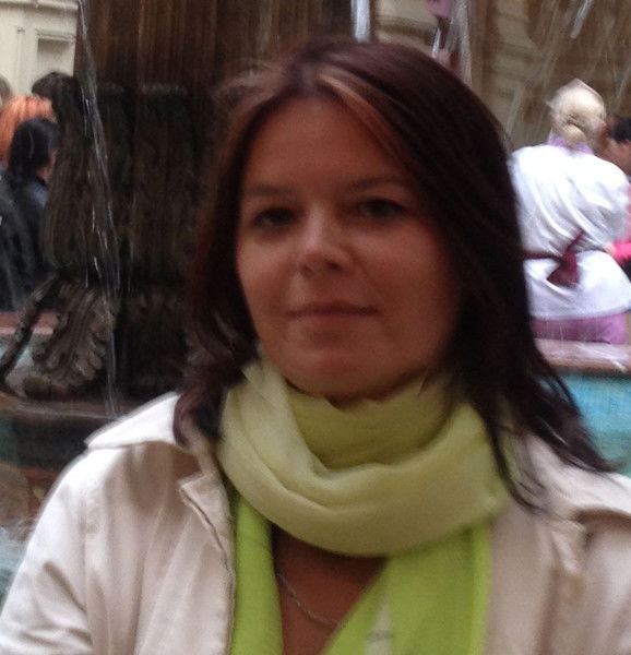 Елена Мануилова