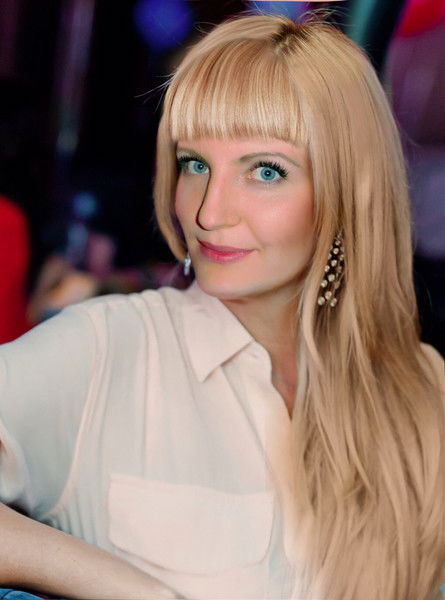 Виктория Ек