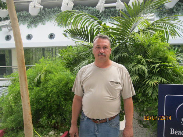 Сергей Шароваров