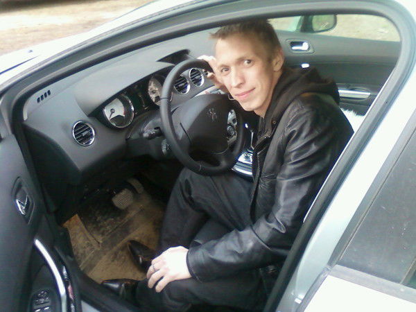 Максим Клементьев