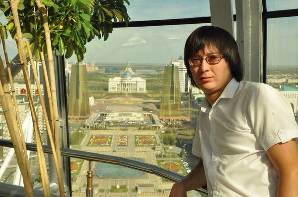 Данияр Ахметов