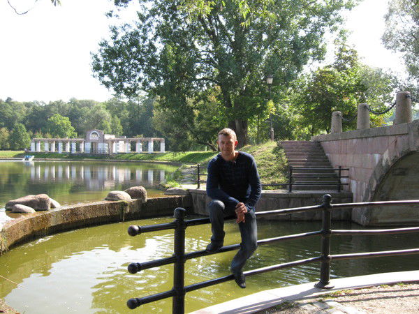 Александр Маховиков