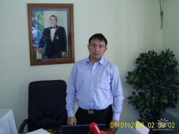 Жанат Кадырханов