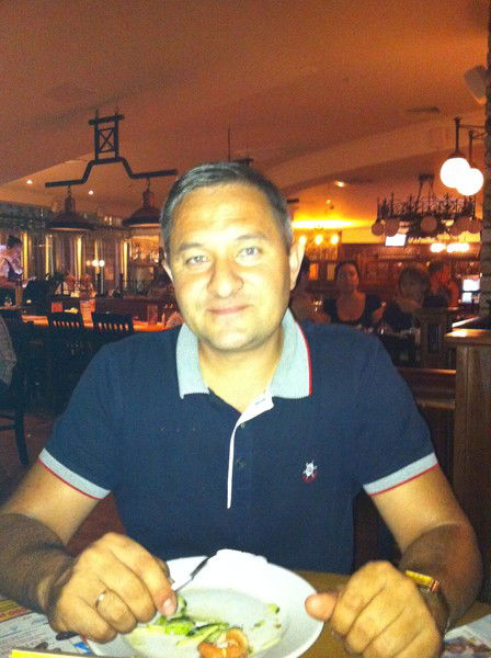 Азат Биккиниев