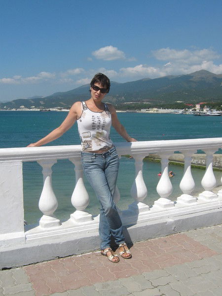 Лара Козаченко