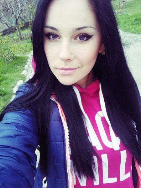 Евгешка Бугрова