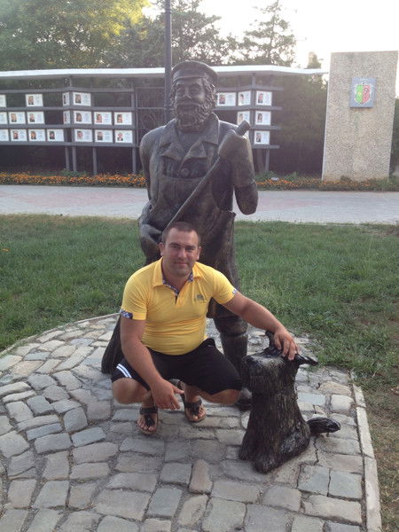 Юрий Морозов