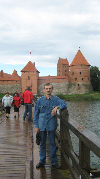 Михаил Зорин