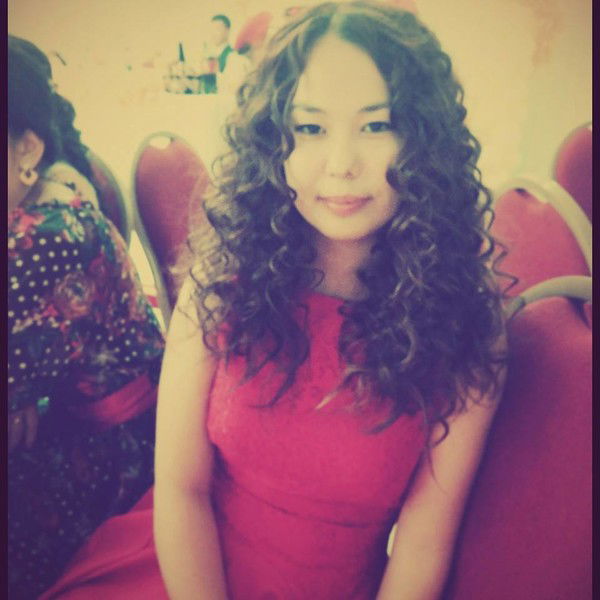 Наз Есбергенова