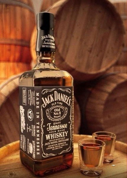 Сердар Одеев