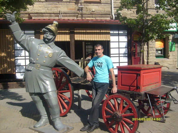 Илюс Ахматнуров