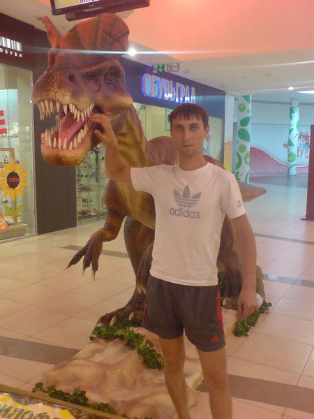 Денис Захаркин