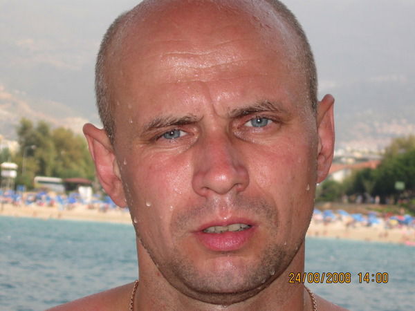 Юрий Ющенко