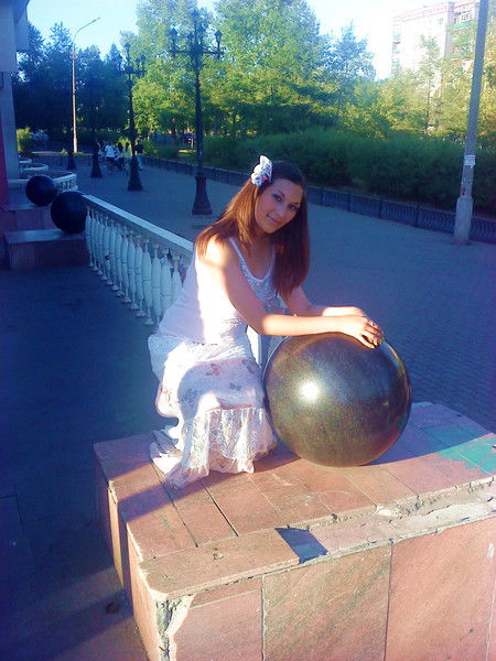 Нина Попова