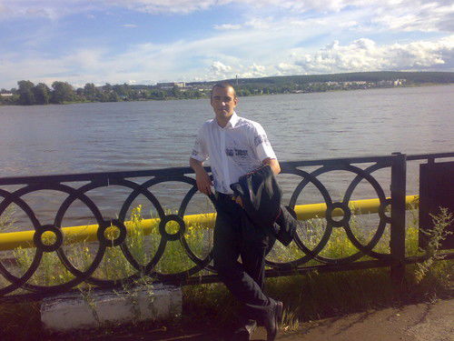 Толик Пыхтеев