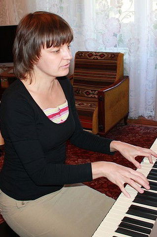 Елена Болотова