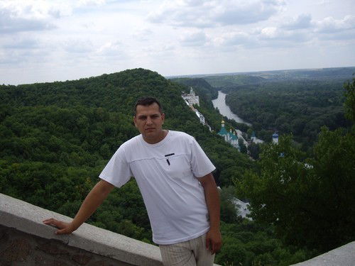 Неизвестно Неизвестно