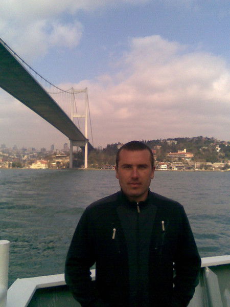 Владимир Мельников