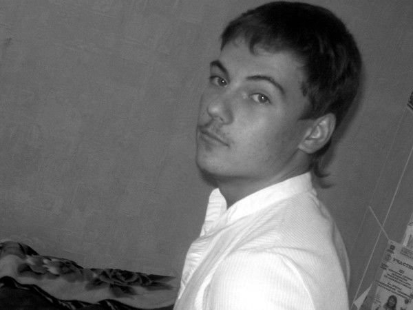 Денис Головко