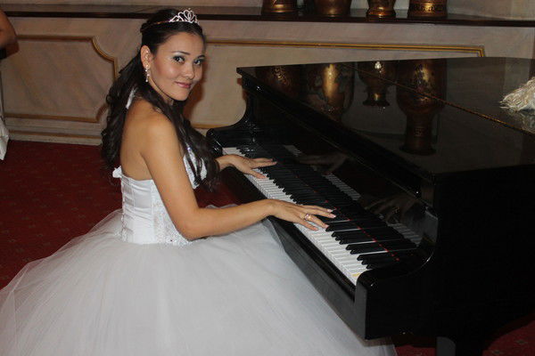 Аида Абжалиева