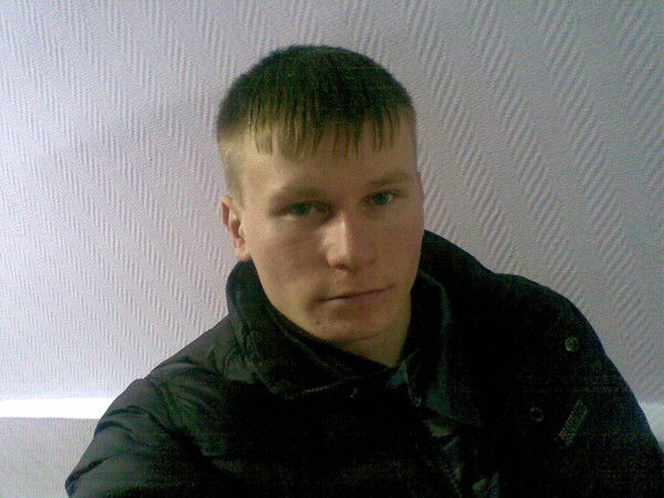 Дмитрий Белов