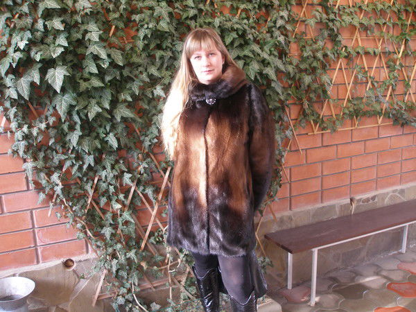 Елена Чекаева