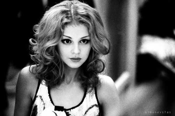 Леля Ломонова