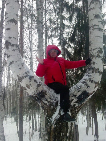 Лариса Попова