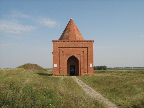 Александр Тишков