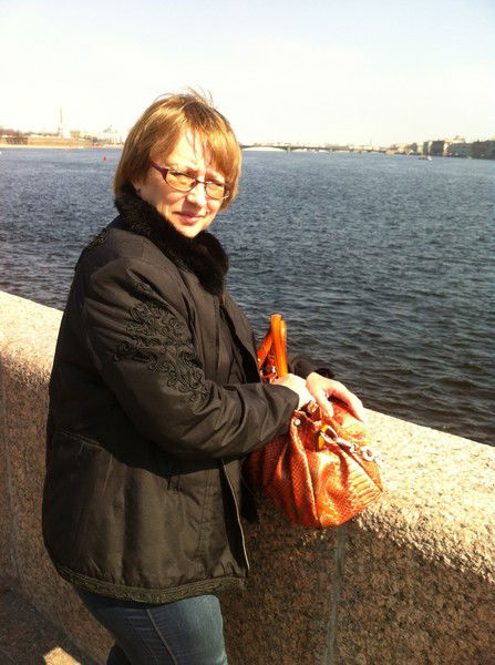 Елена Запорожец