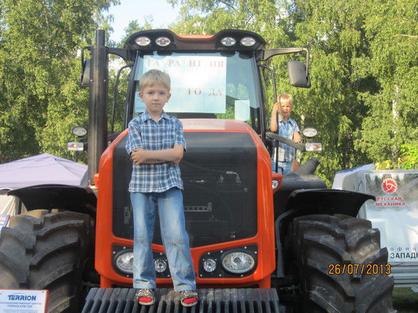 Денис Петровичев