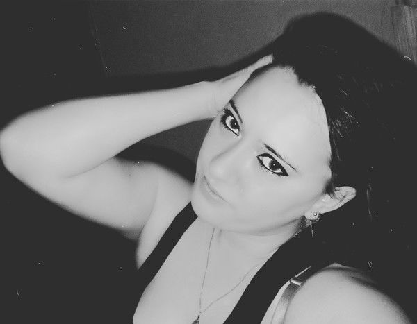 Аня Симянова