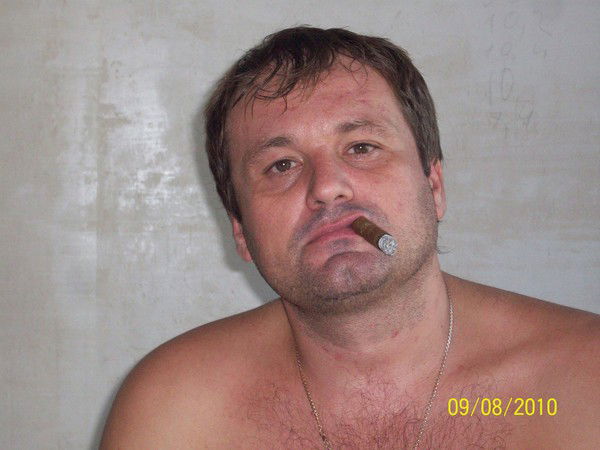 Виталий Опарин