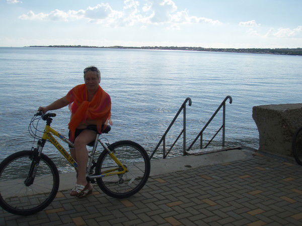 Лариса Кривущенко