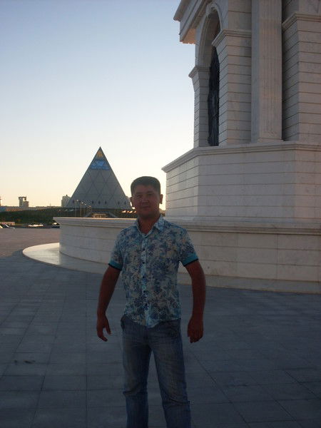 Самат Суюнжанов