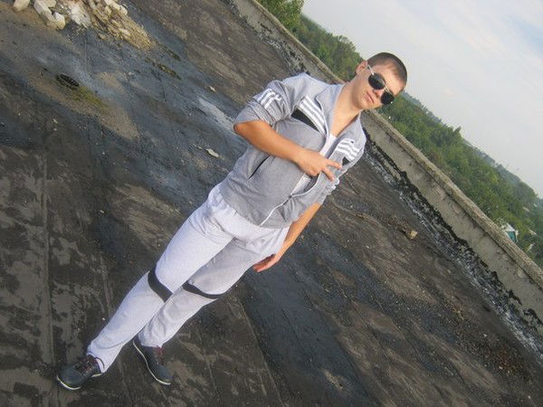 Владислав Окин