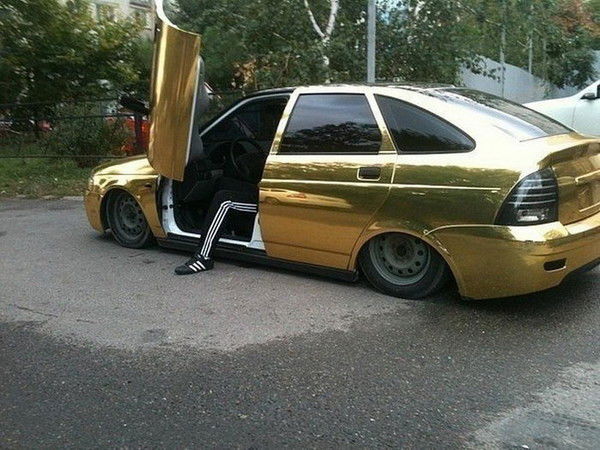 Максим Садыканов