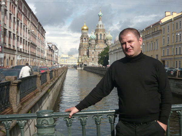 Артур Абрамян