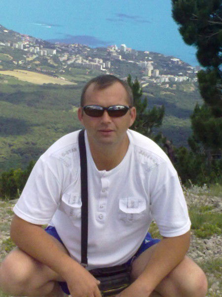 Руслан Любый