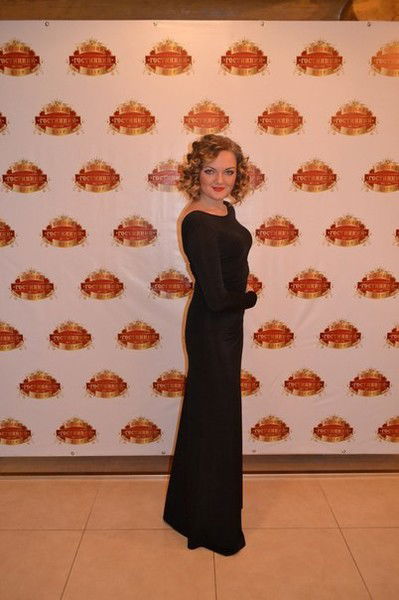 Юлия Луговская