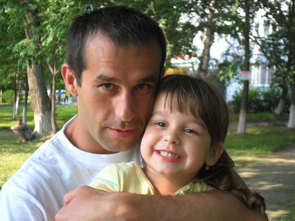 Александр ]