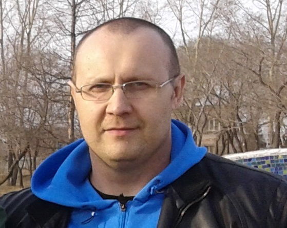 Максим Вараксин