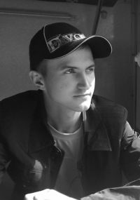 Женя Демидов