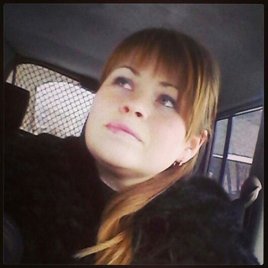 Анюта Углова