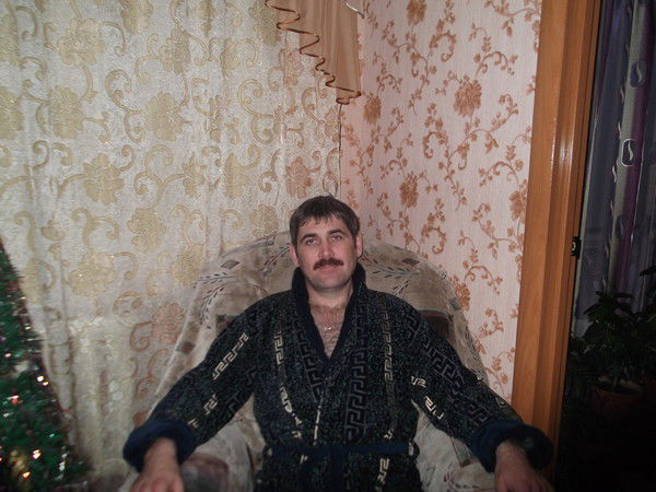 Александр Новиков