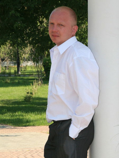 Константин Константинов