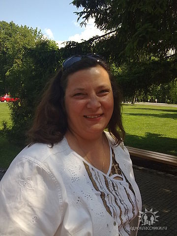 Елена Хмелевая