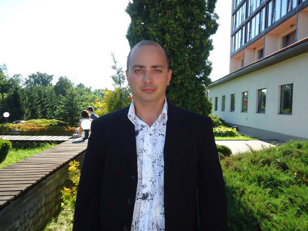 Александр Ганев